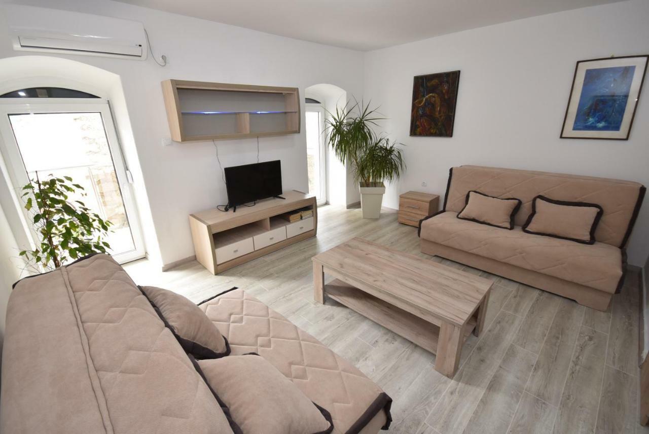 Villa House By The Sea Tivat Exterior foto