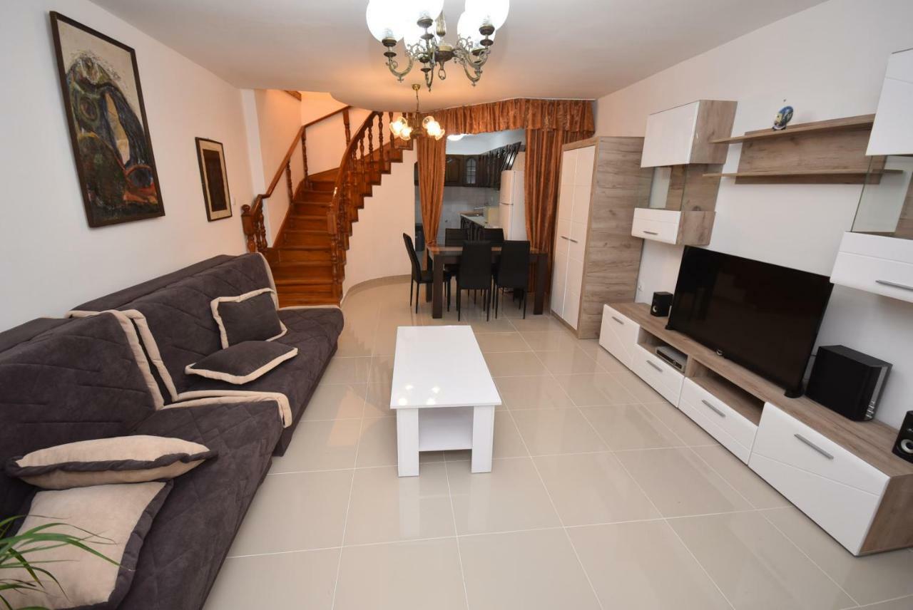 Villa House By The Sea Tivat Exterior foto